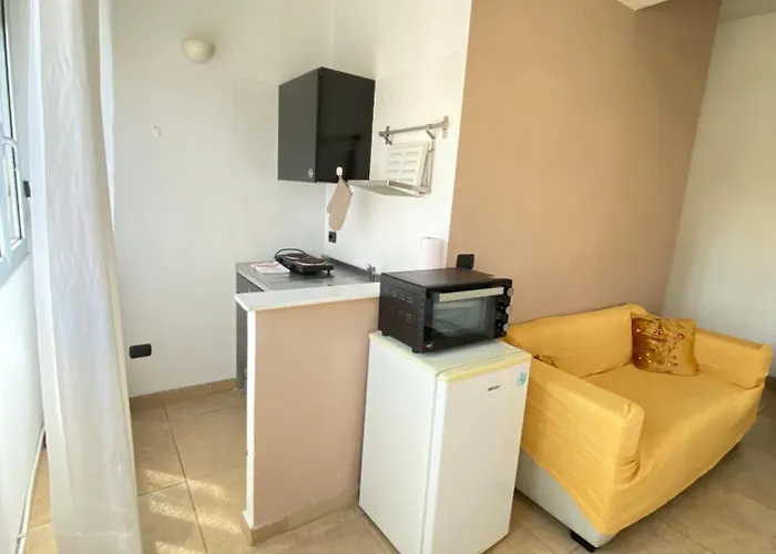 Апартаменты Abruzzi 81 *